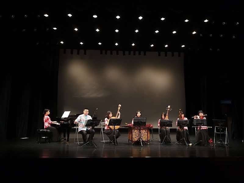 《經典國台語老歌演唱會》之精采演出-柒氛室內樂團提供